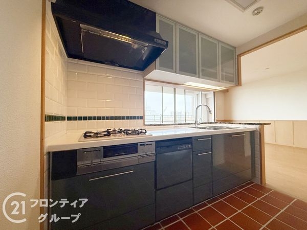サンヒルズ坂田町　中古マンション