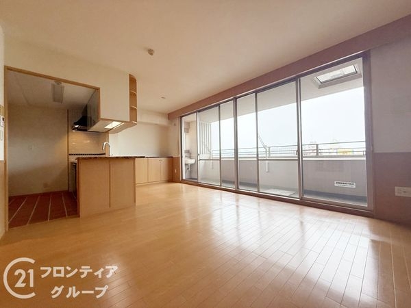 サンヒルズ坂田町　中古マンション