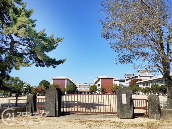 高砂市高砂町藍屋町の中古一戸建て(高砂市立高砂小学校)