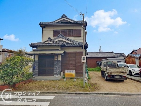 高砂市高砂町藍屋町　中古一戸建て