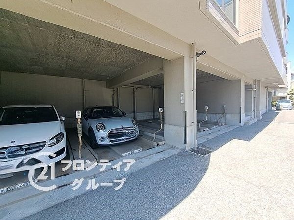 ロイヤルシャトー手柄南　中古マンション