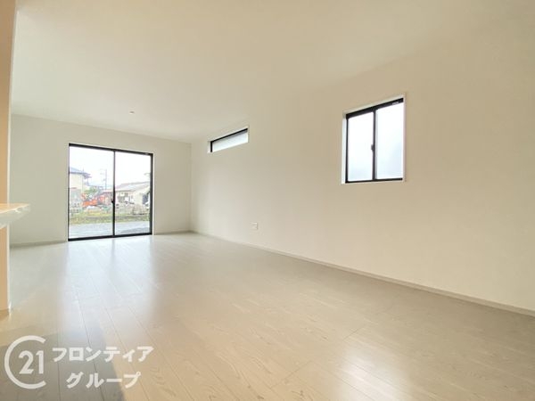 揖保郡太子町鵤　新築一戸建て　１期　３号棟