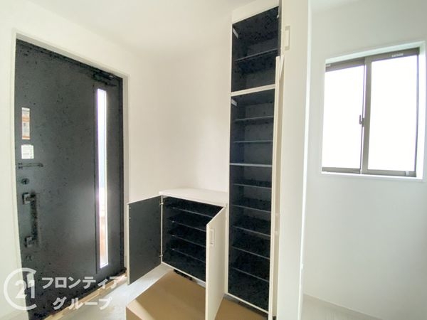 揖保郡太子町鵤　新築一戸建て　１期　２号棟
