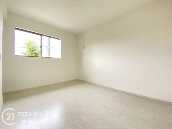 揖保郡太子町鵤　新築一戸建て　１期　２号棟