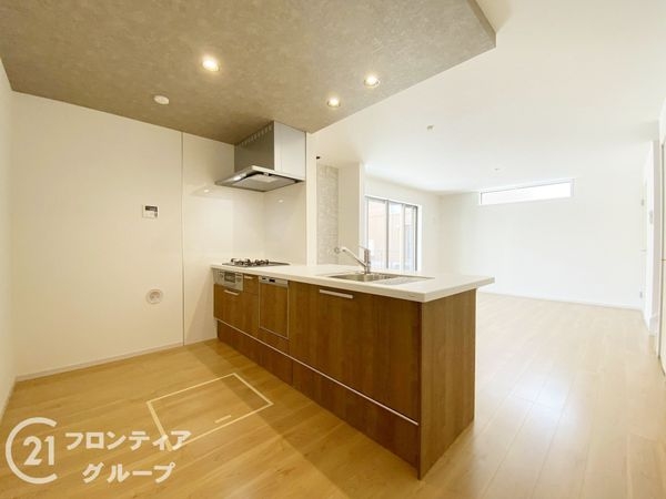 加古川市加古川町溝之口　新築一戸建て　21期　全1区画