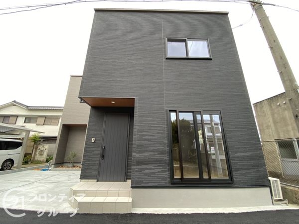 姫路市南八代町　新築一戸建て　全１区画