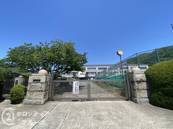たつの市龍野町中村　新築一戸建て　７期　１号棟(たつの市立龍野東中学校)