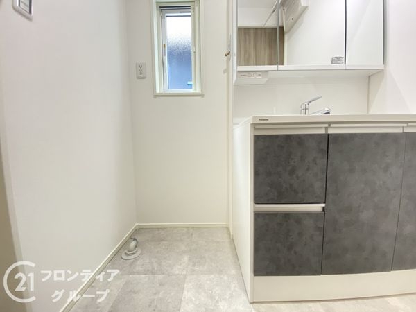 姫路市飾磨区中島１丁目　新築一戸建て　１号棟