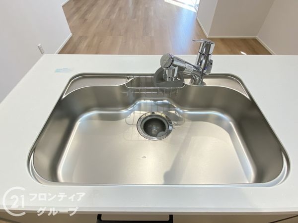 姫路市飾磨区中島１丁目　新築一戸建て　２号棟