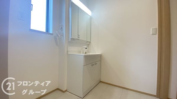加古川市加古川町本町　新築一戸建て　B号地