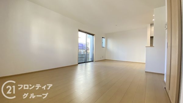 加古川市加古川町本町　新築一戸建て　B号地