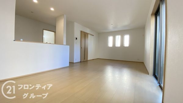 加古川市加古川町本町　新築一戸建て　B号地