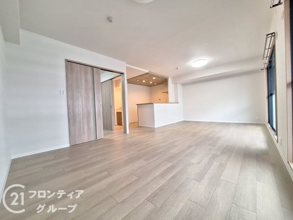 パレ・ロワイヤル姫路駅前　中古マンション