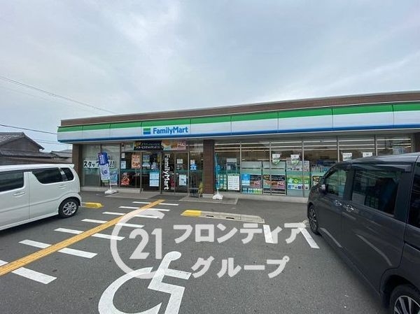 加古川市平岡町二俣　新築一戸建て　1号棟(ファミリーマート平岡町二俣店)