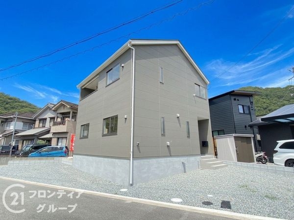姫路市広畑区西蒲田　新築一戸建て　第１８　２号棟