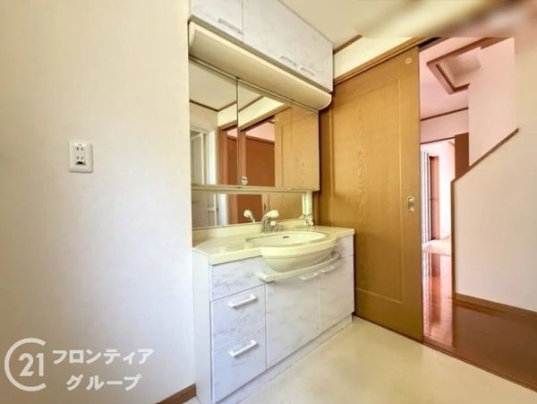 高砂市高砂町松波町の中古一戸建て