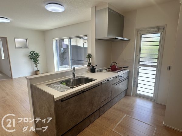 姫路市網干区垣内南町　新築一戸建て