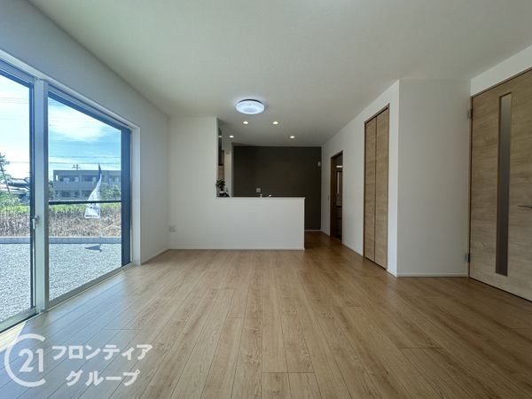 姫路市網干区垣内南町　新築一戸建て