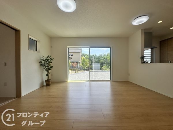 姫路市網干区垣内南町　新築一戸建て
