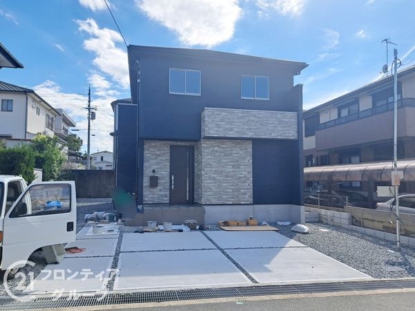 三木市緑が丘町中３丁目　新築一戸建て　１期　全１区画