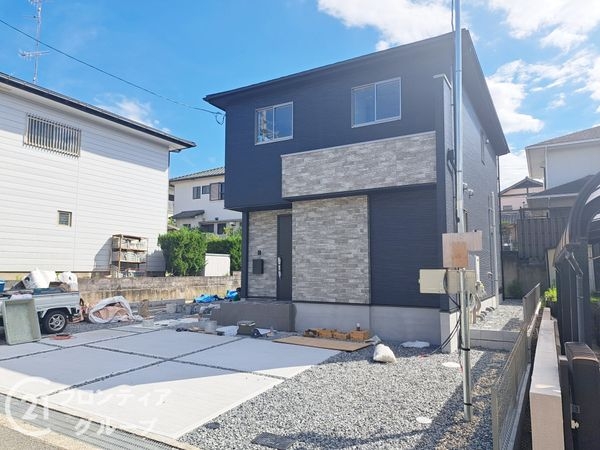 三木市緑が丘町中３丁目　新築一戸建て　１期　全１区画