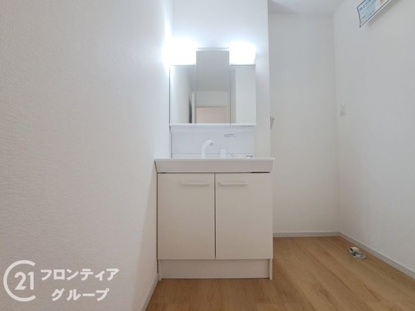 三木市緑が丘町中３丁目　新築一戸建て　１期　全１区画