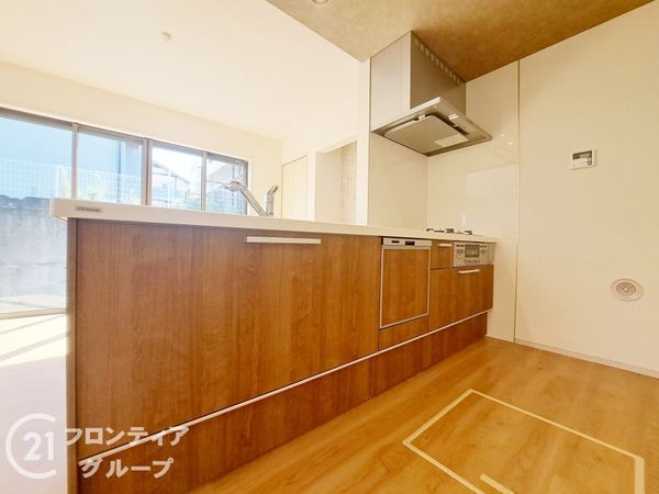 三木市緑が丘町中３丁目　新築一戸建て　１期　全１区画