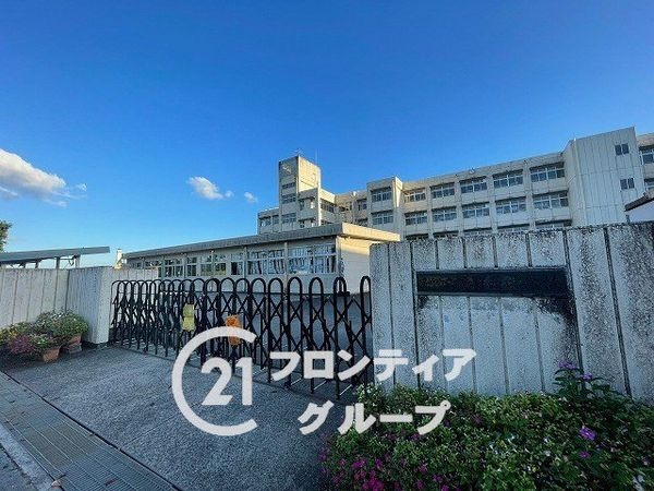 神崎郡福崎町福崎新　新築一戸建て　第３　3号棟(福崎西中学校)