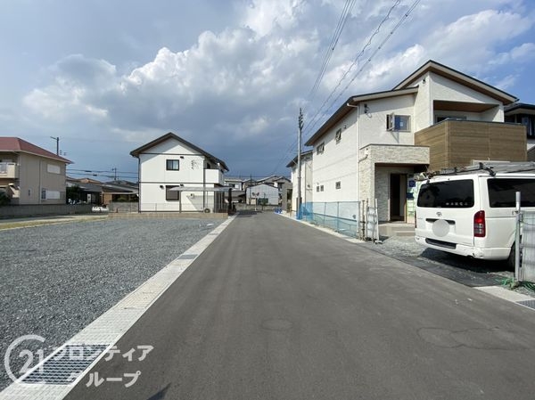 加古川市平岡町一色　新築一戸建て　全８区画　5号棟