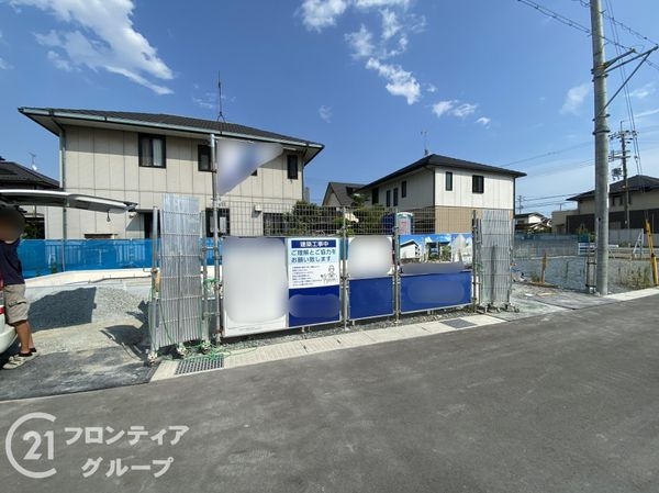 加古川市平岡町一色　新築一戸建て　全８区画　5号棟