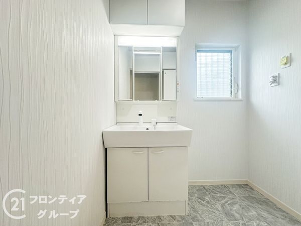 高砂市美保里の中古一戸建て