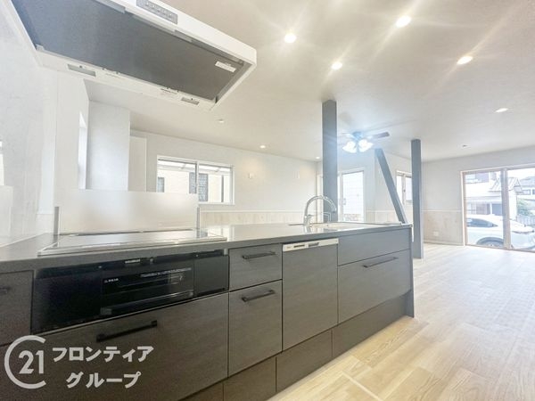 高砂市美保里　中古一戸建て