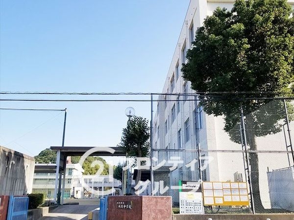 姫路市八代本町２丁目の中古一戸建て(姫路市立城乾中学校)