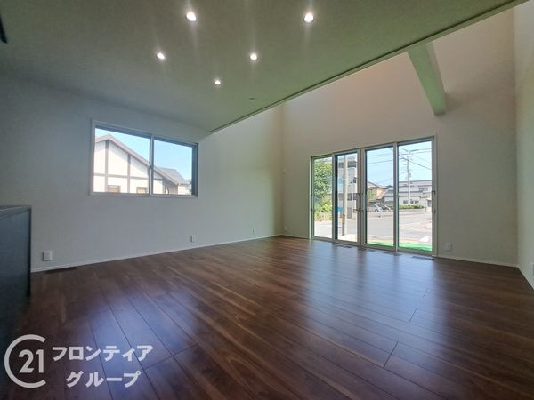 姫路市飾磨区英賀清水町２丁目　新築一戸建て