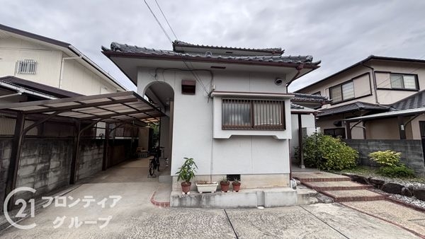 姫路市御国野町深志野の中古一戸建て