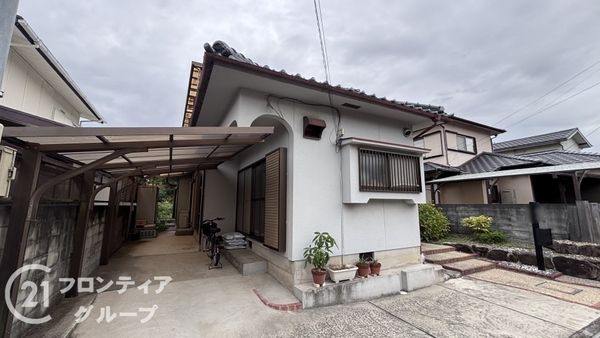 姫路市御国野町深志野の中古一戸建て