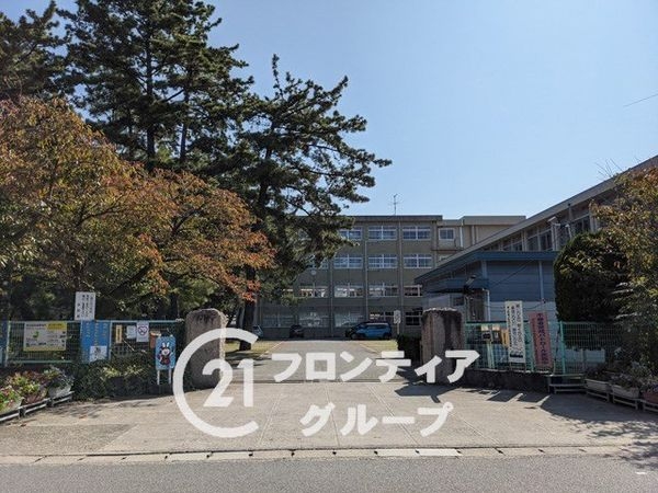 加古川市尾上町口里　新築一戸建て　１２期　１号棟(加古川市立浜の宮小学校)