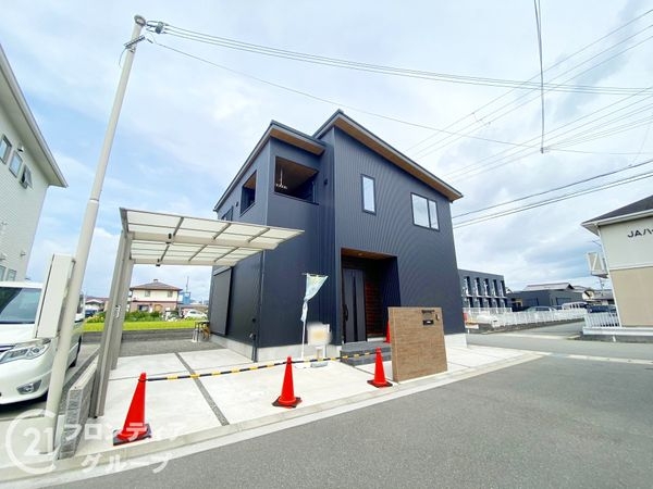 姫路市飾磨区構１丁目の中古一戸建て