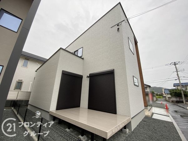 姫路市田寺４丁目　新築一戸建て　２号棟