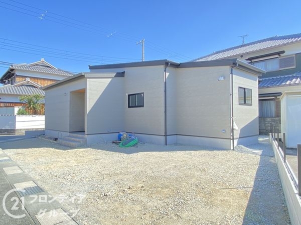 姫路市網干区垣内南町　新築一戸建て　全１区画