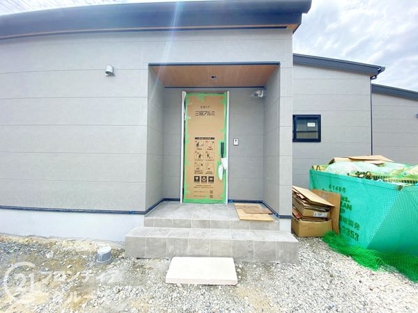 姫路市網干区垣内南町　新築一戸建て　全１区画