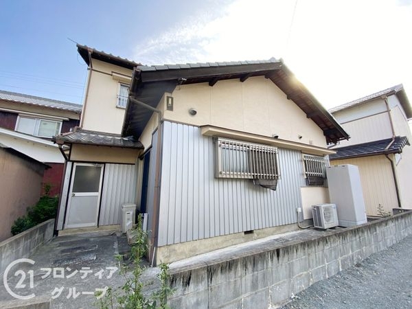姫路市網干区津市場の中古一戸建て
