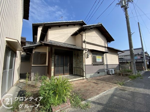 姫路市網干区津市場の中古一戸建て