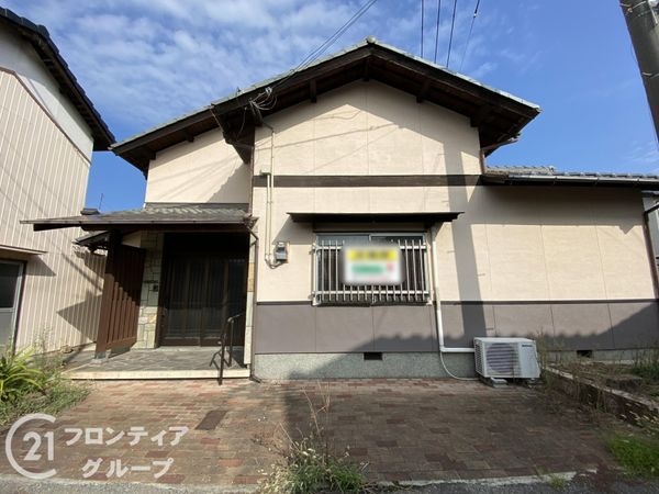 姫路市網干区津市場　中古一戸建て