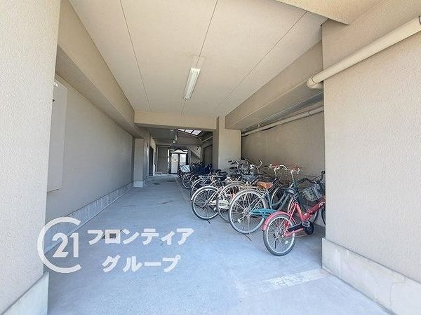 ロイヤルシャトー手柄南　中古マンション