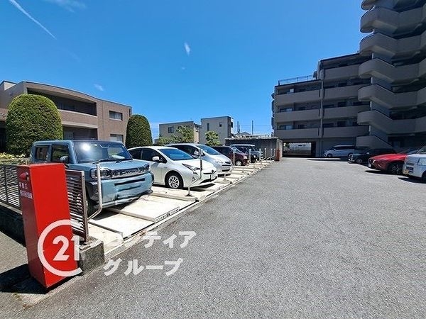 ロイヤルシャトー手柄南　中古マンション