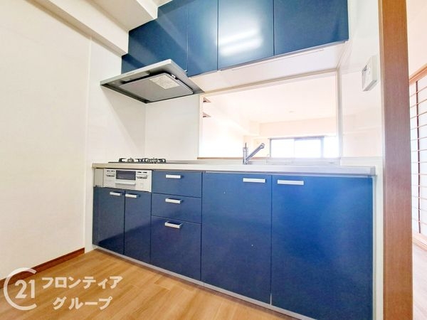 ロイヤルシャトー手柄南　中古マンション
