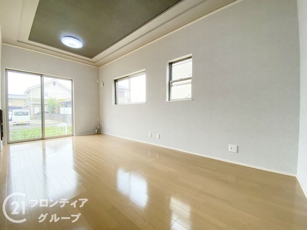 加古川市尾上町養田　中古一戸建て