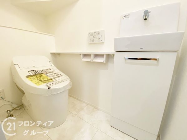 加古川市加古川町中津　新築一戸建て　２号棟
