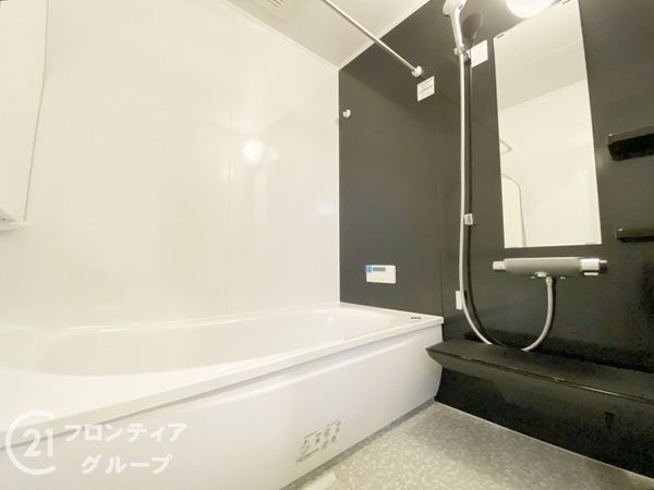加古川市加古川町中津　新築一戸建て　２号棟